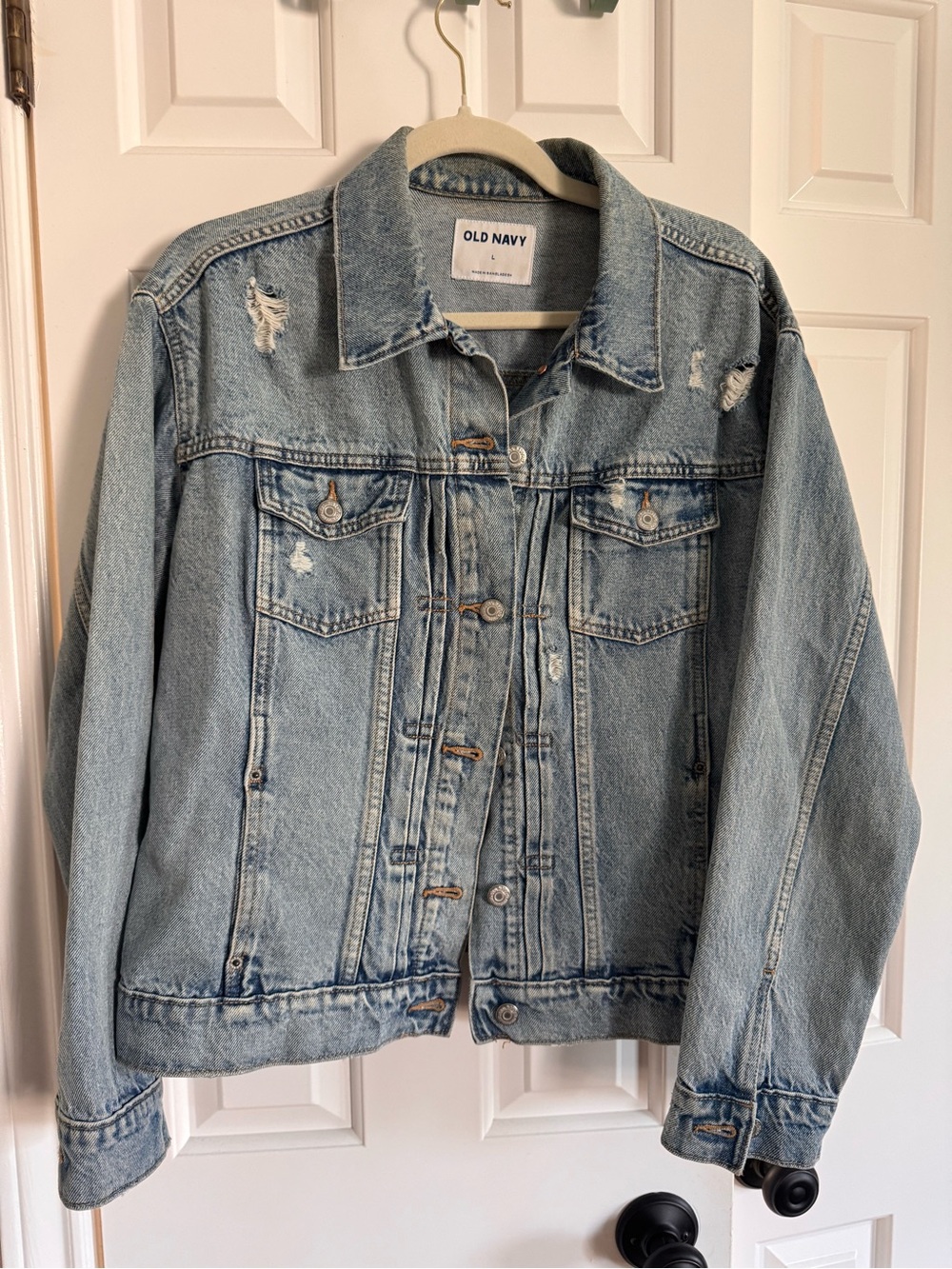 Old Navy Light Blue Distressed Denim Jacket for Women